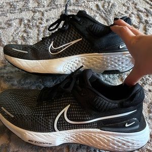 Nike Invincible Run 2